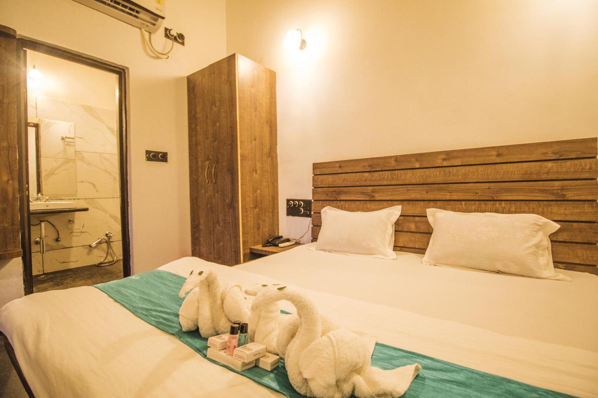 Wowstayz Pachmarhi Ecotel Екстер'єр фото